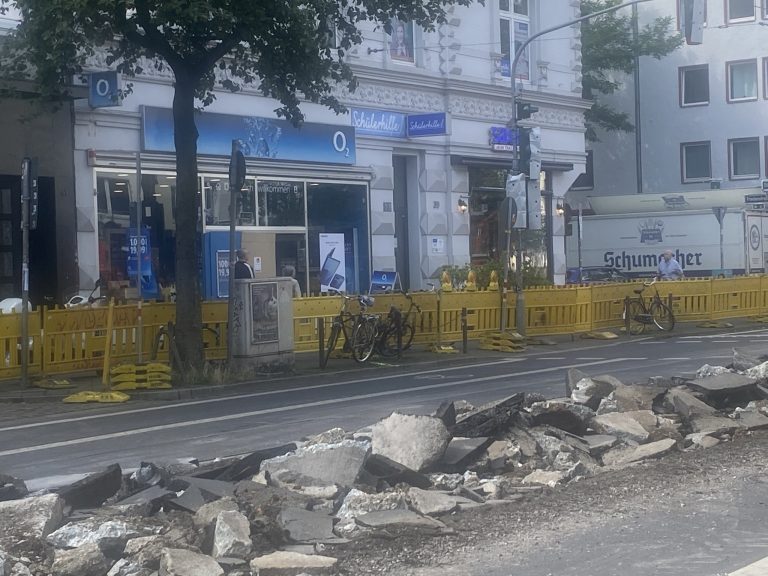 Bilker Allee im Ausnahmezustand